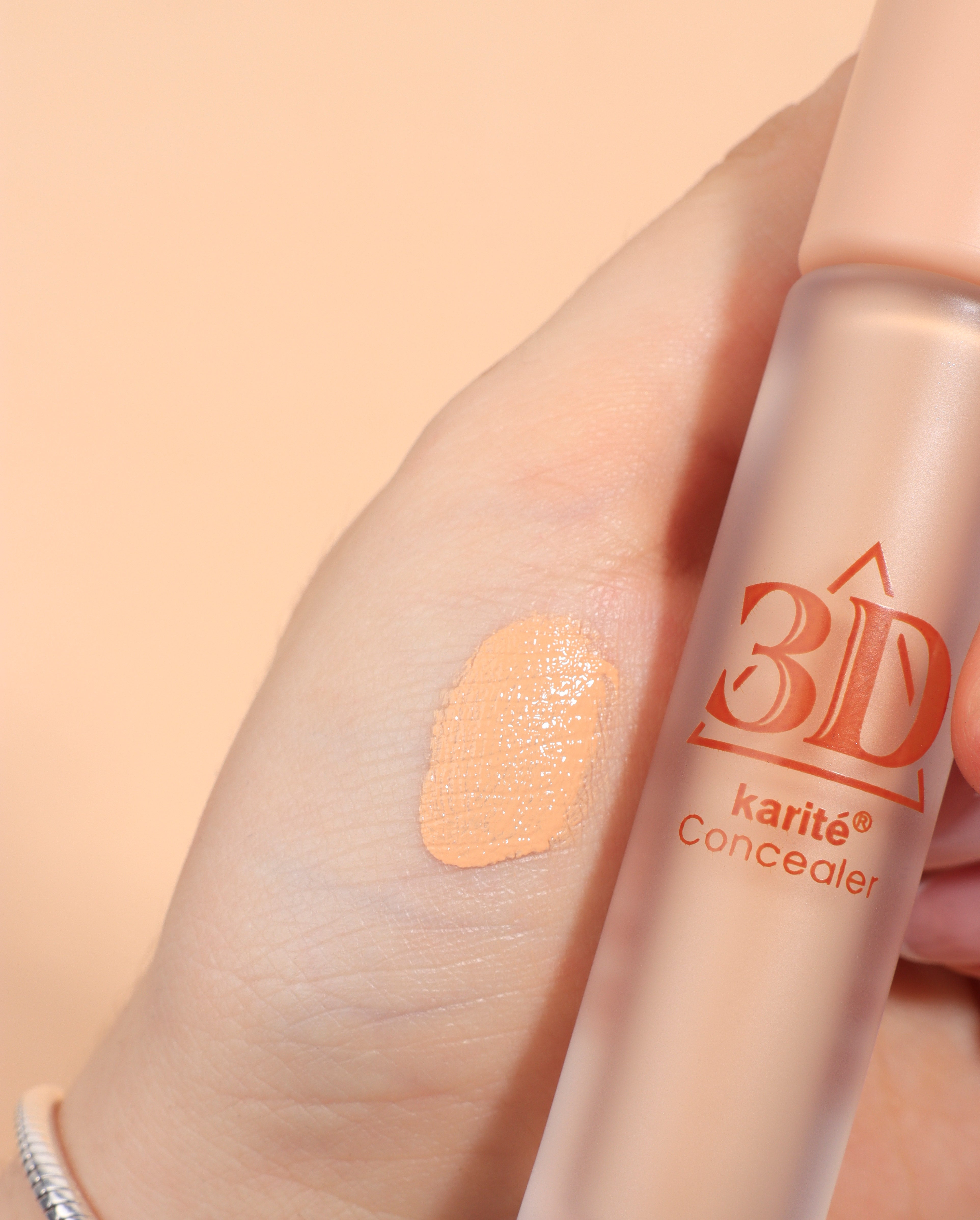 Corrector De Ojeras 3D Karité