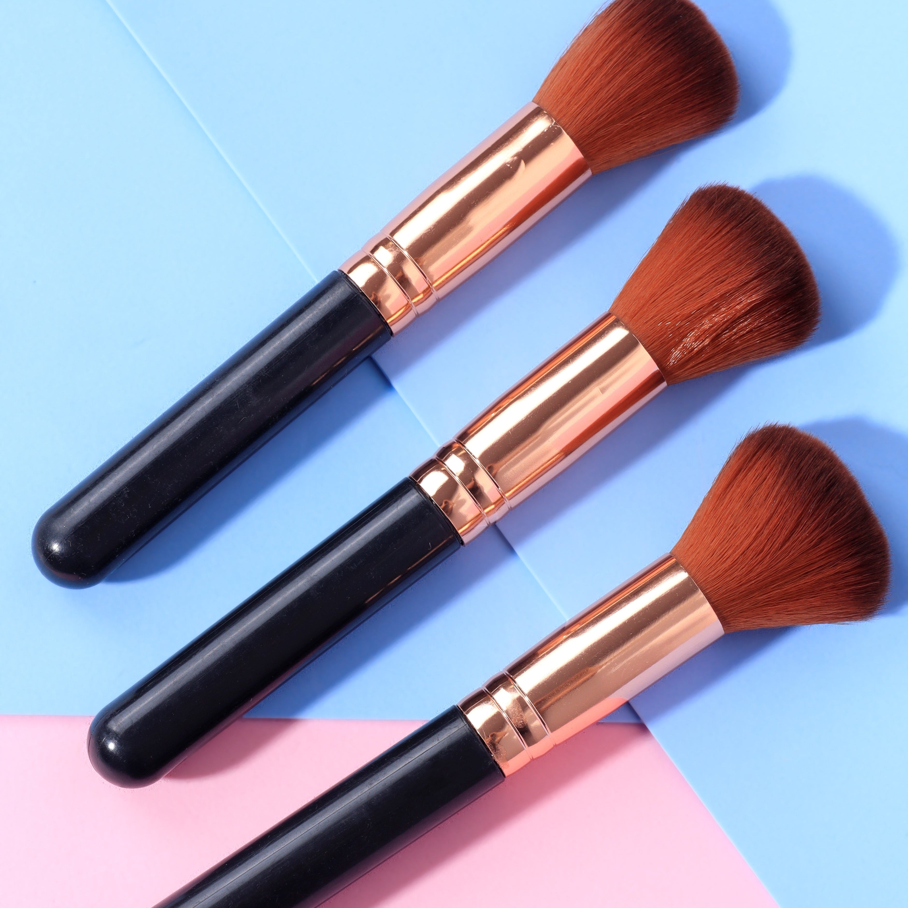 Brocha Rubor (empaque dorado y negro)