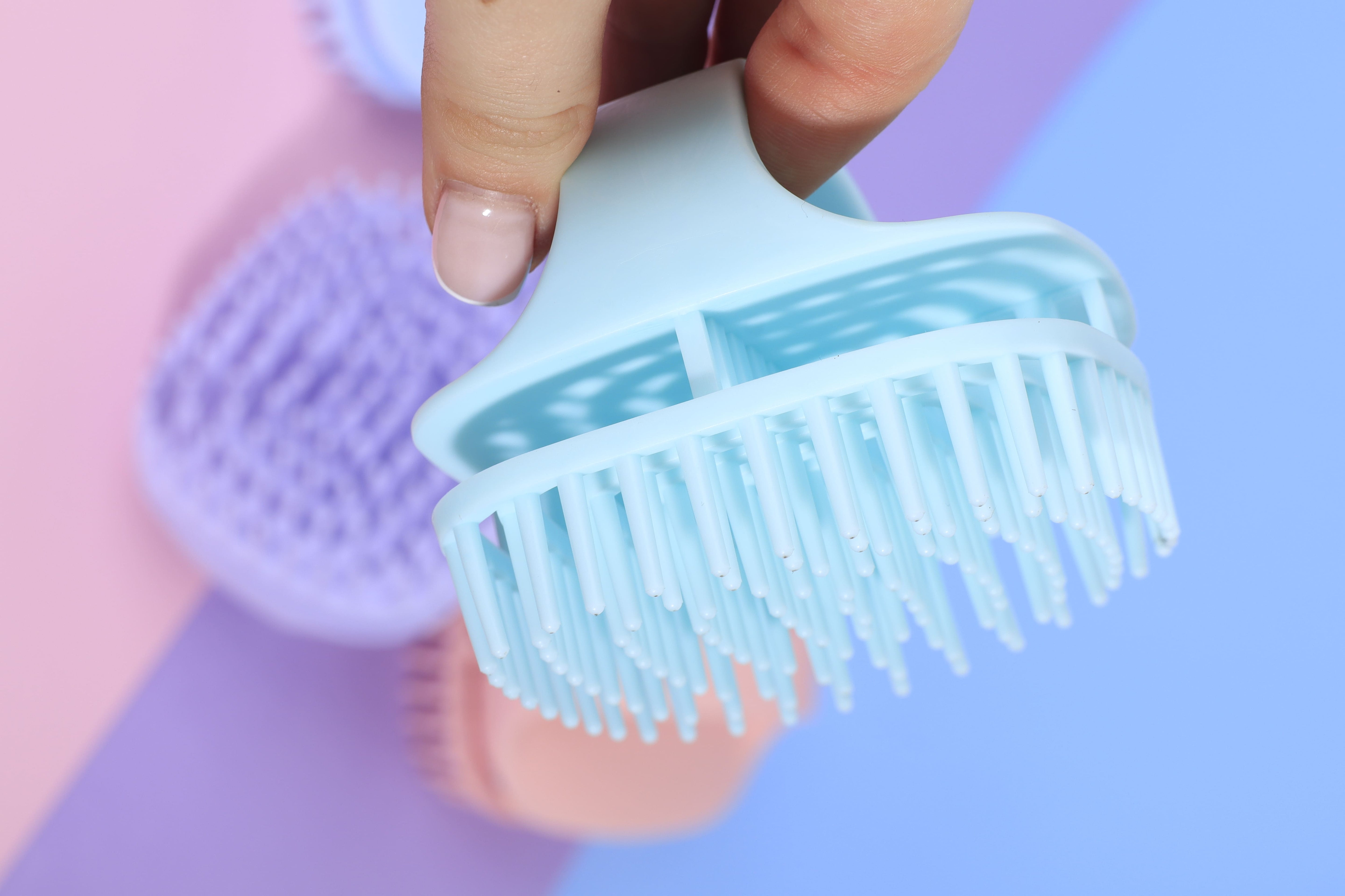 Cepillo Masajeador Capilar (Cuadrado).