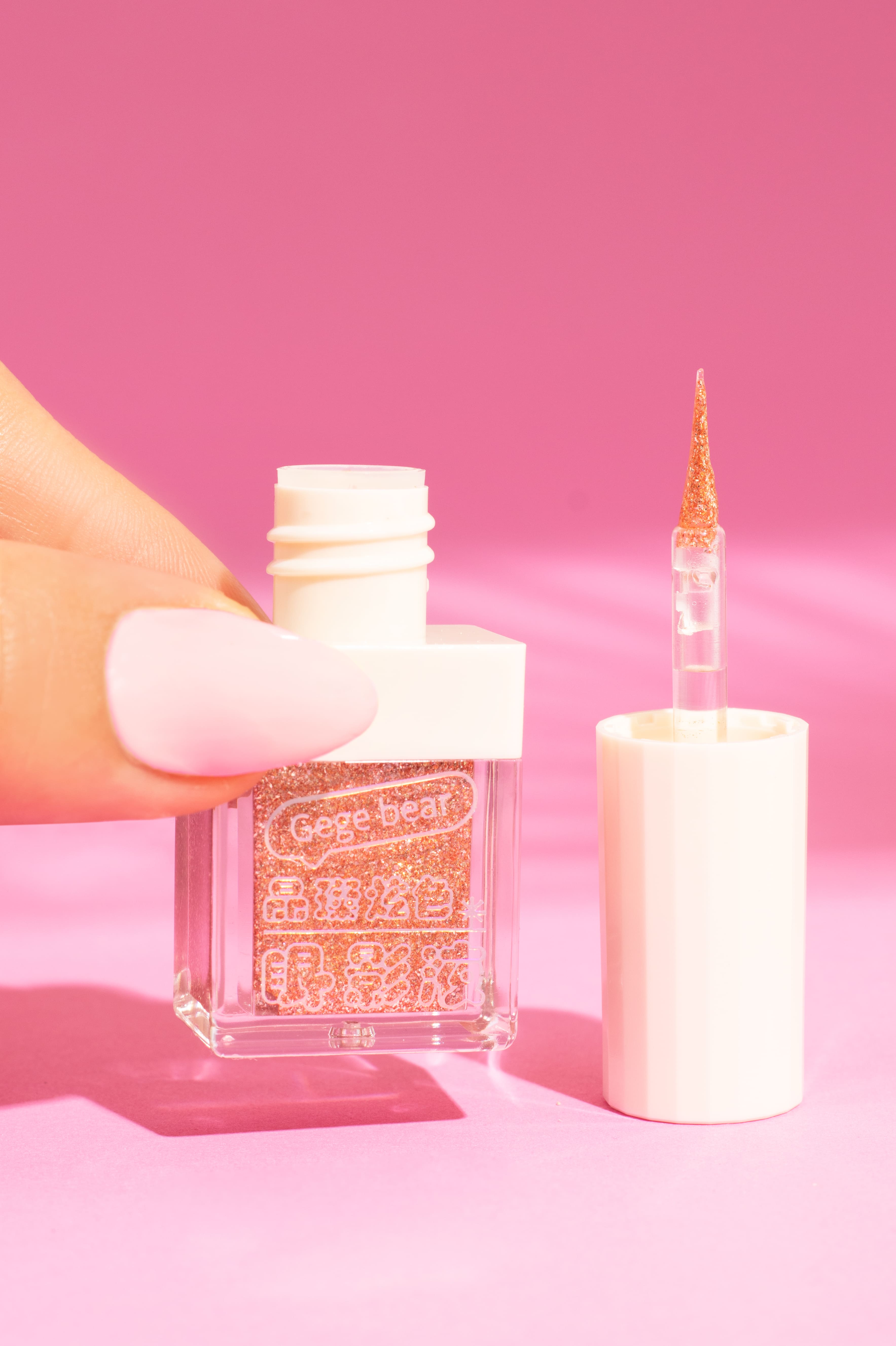 Sombra Líquida En Glitter Gege Bear