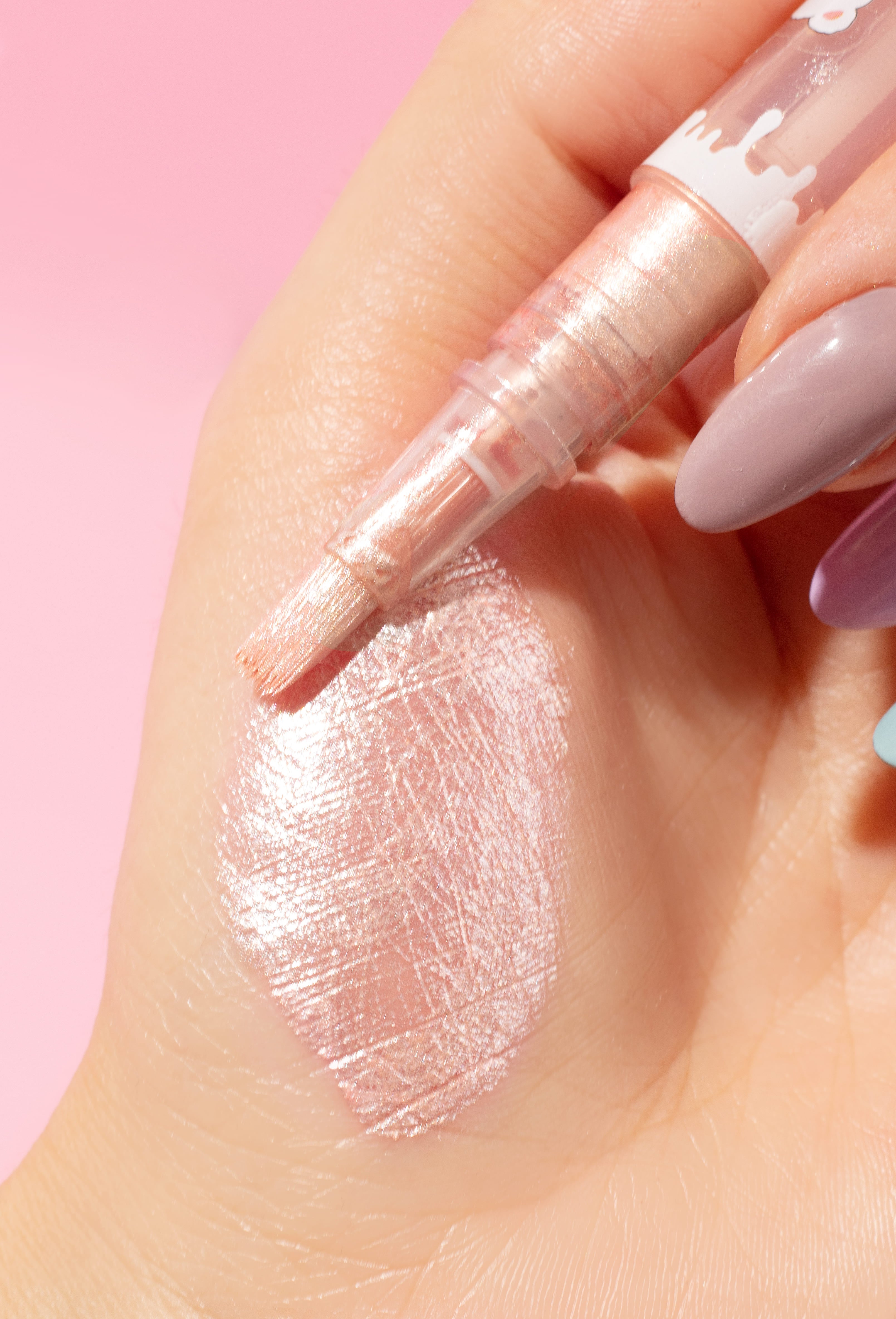 Iluminador Lapiz En Brocha Gege Bear