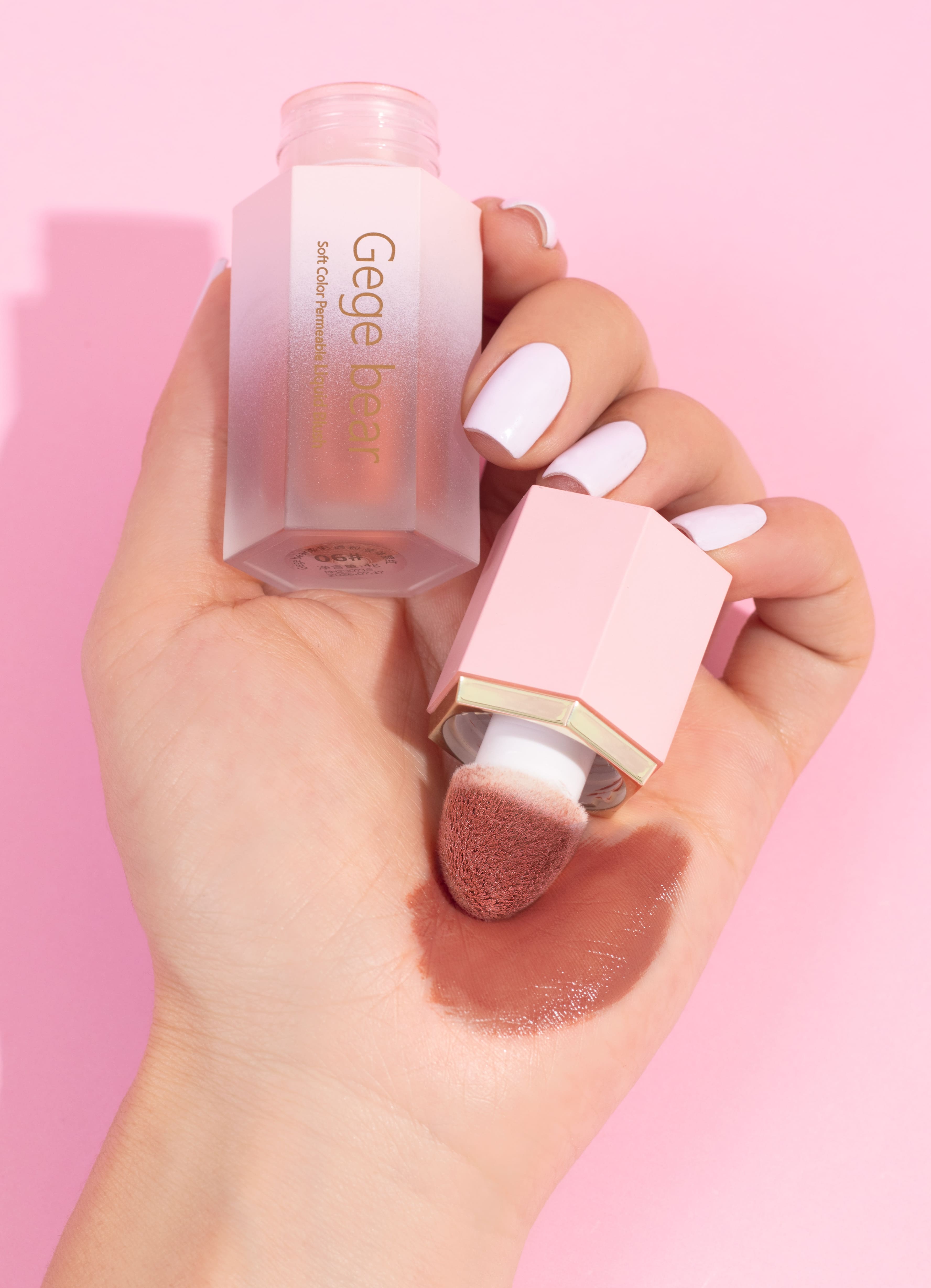 Rubor Líquido Con Aplicador Gege Bear