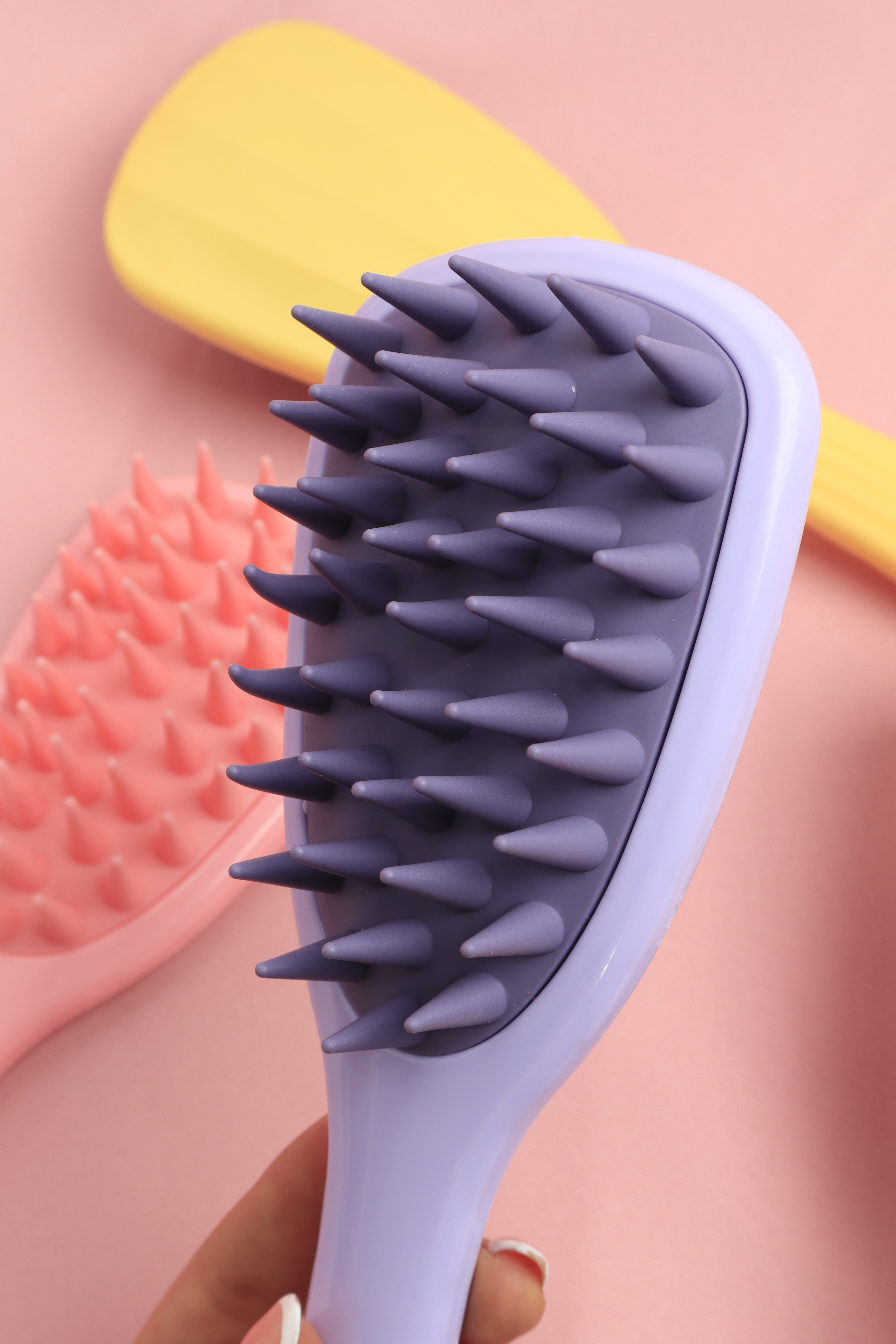 Cepillo Masajeador Capilar (Mango sujetador).