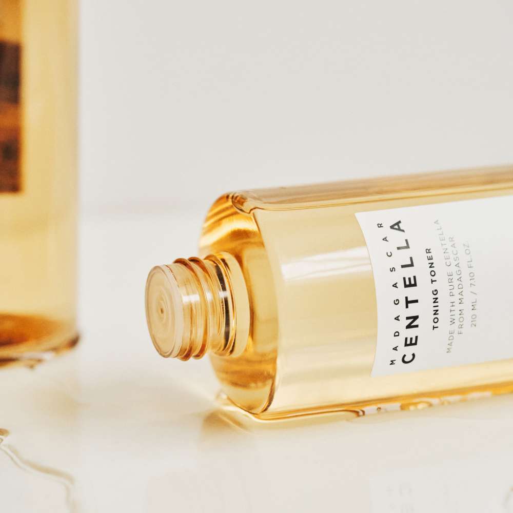 Tonico Exfoliante Toning Toner Madagascar Centella *210ML*