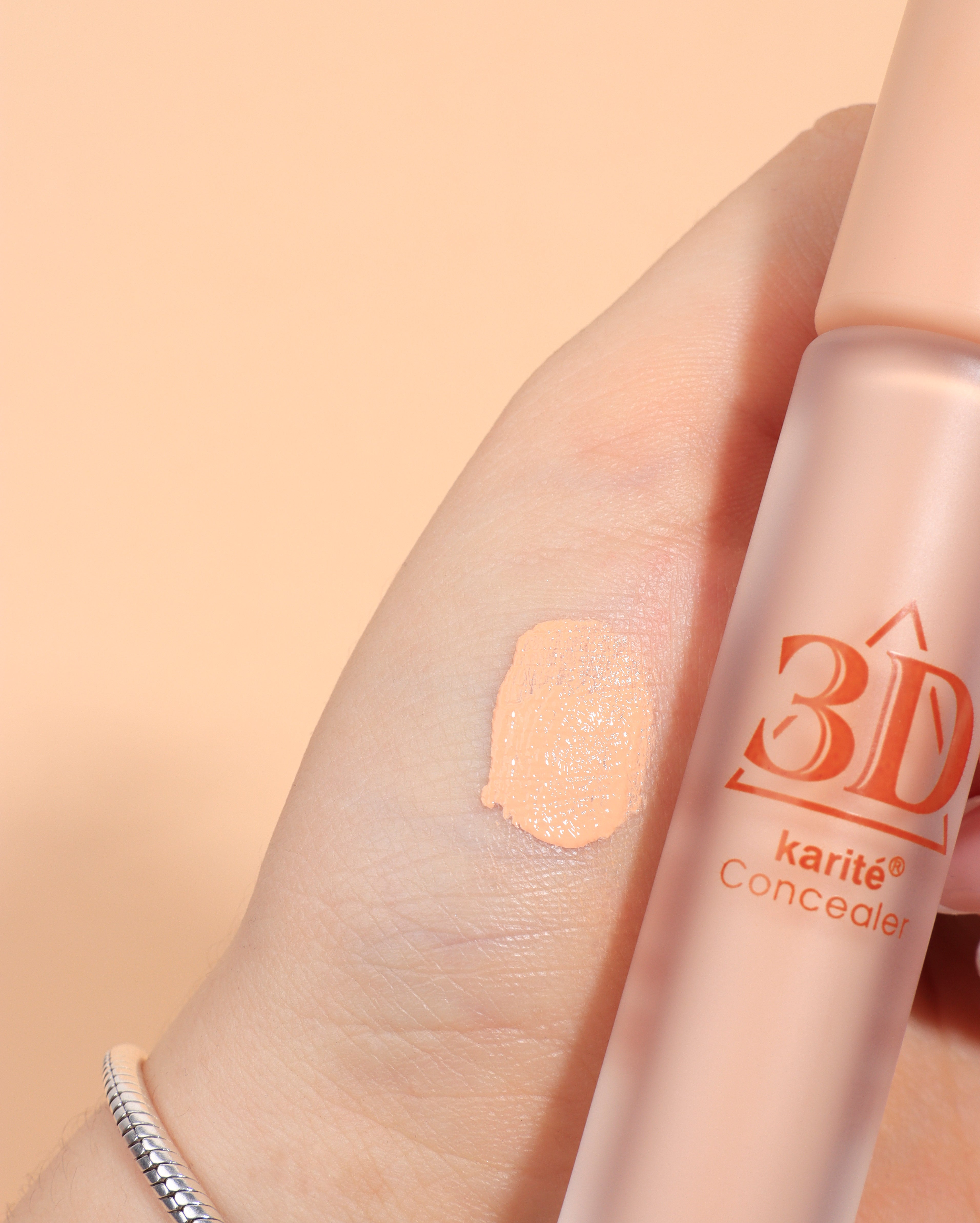 Corrector De Ojeras 3D Karité