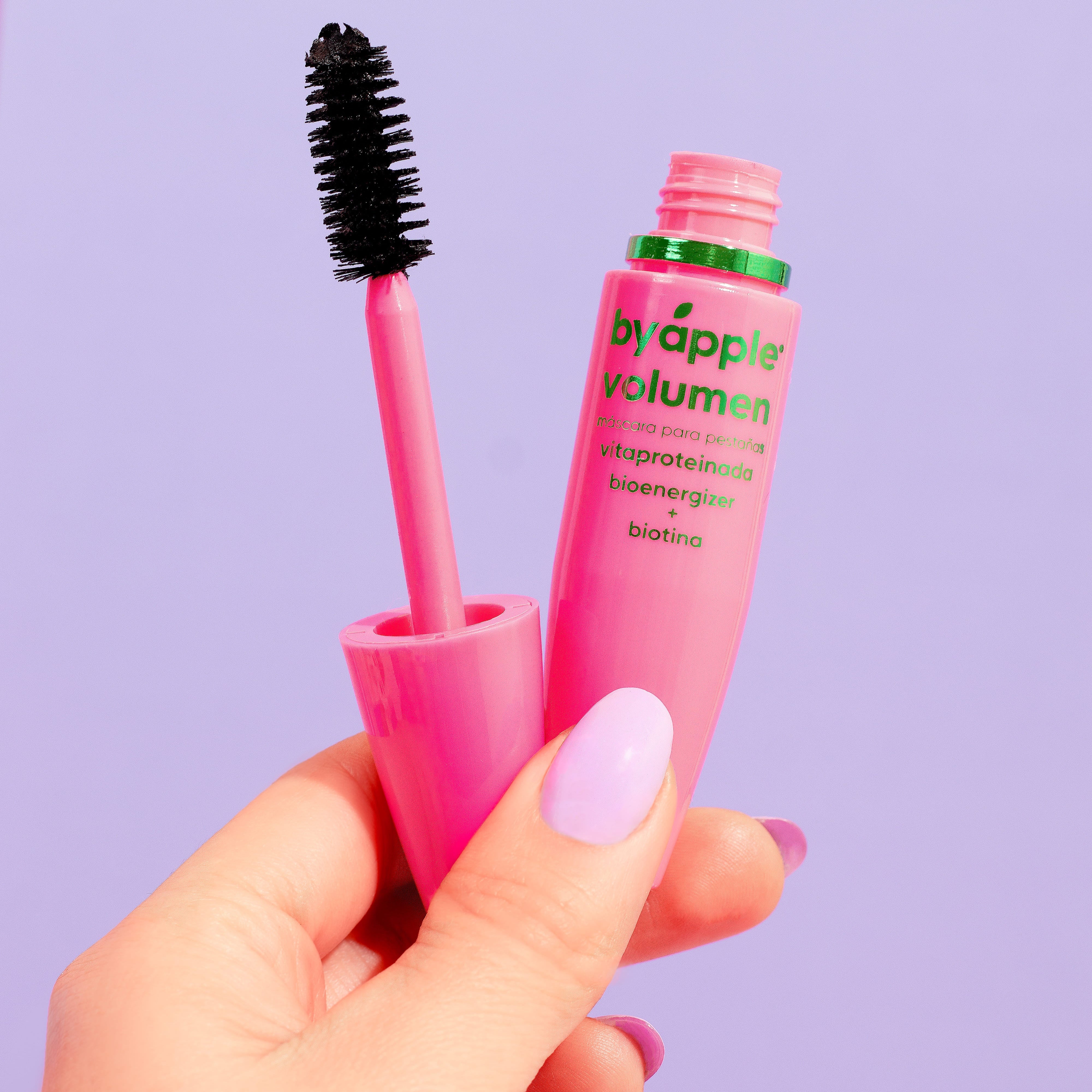 By apple Pestañina Volumen Bionergizer Fucsia
