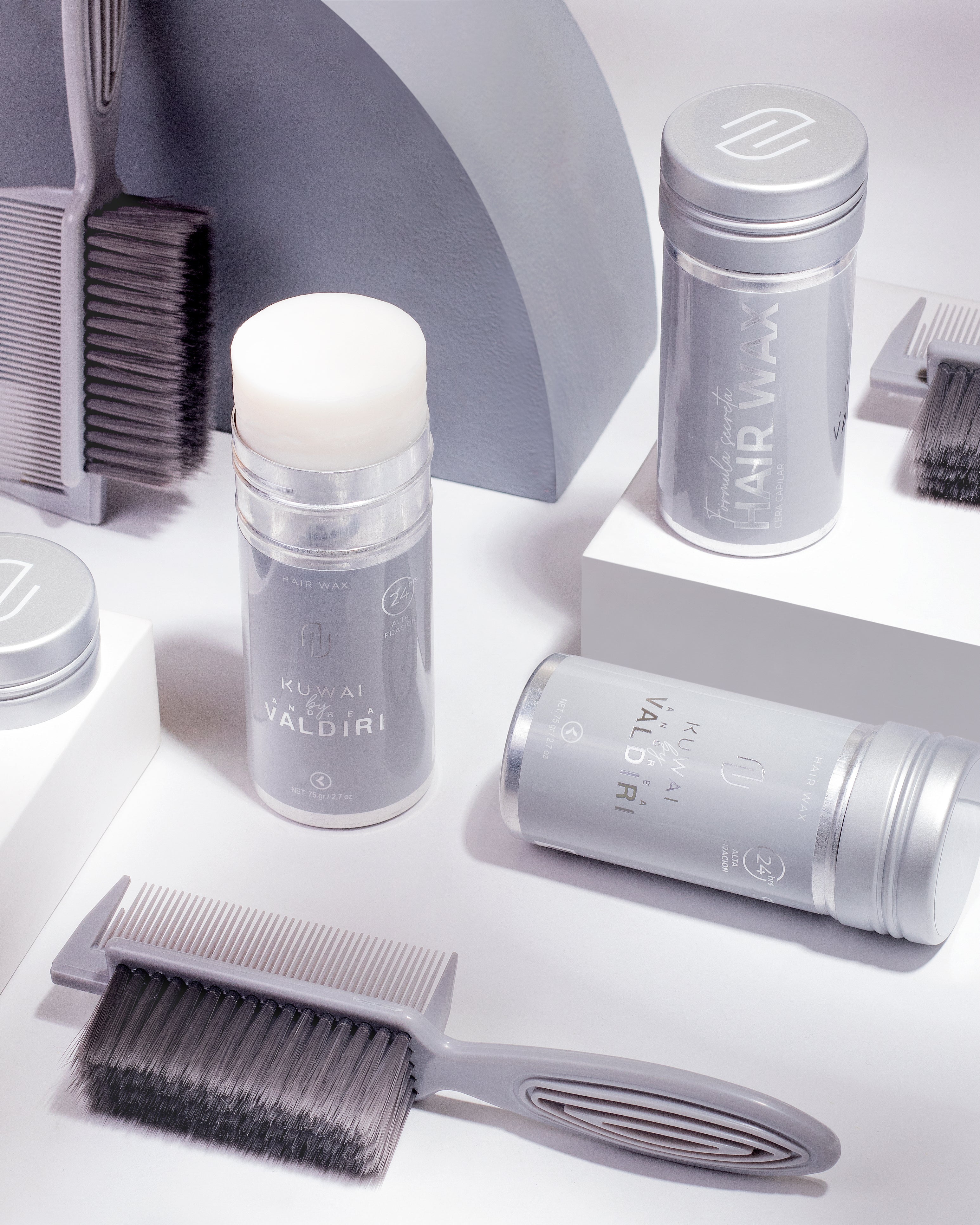 Combo 24 Ceras Antifrizz Kuwai By Aandrea Valdiri + Cepillo Pulidor.