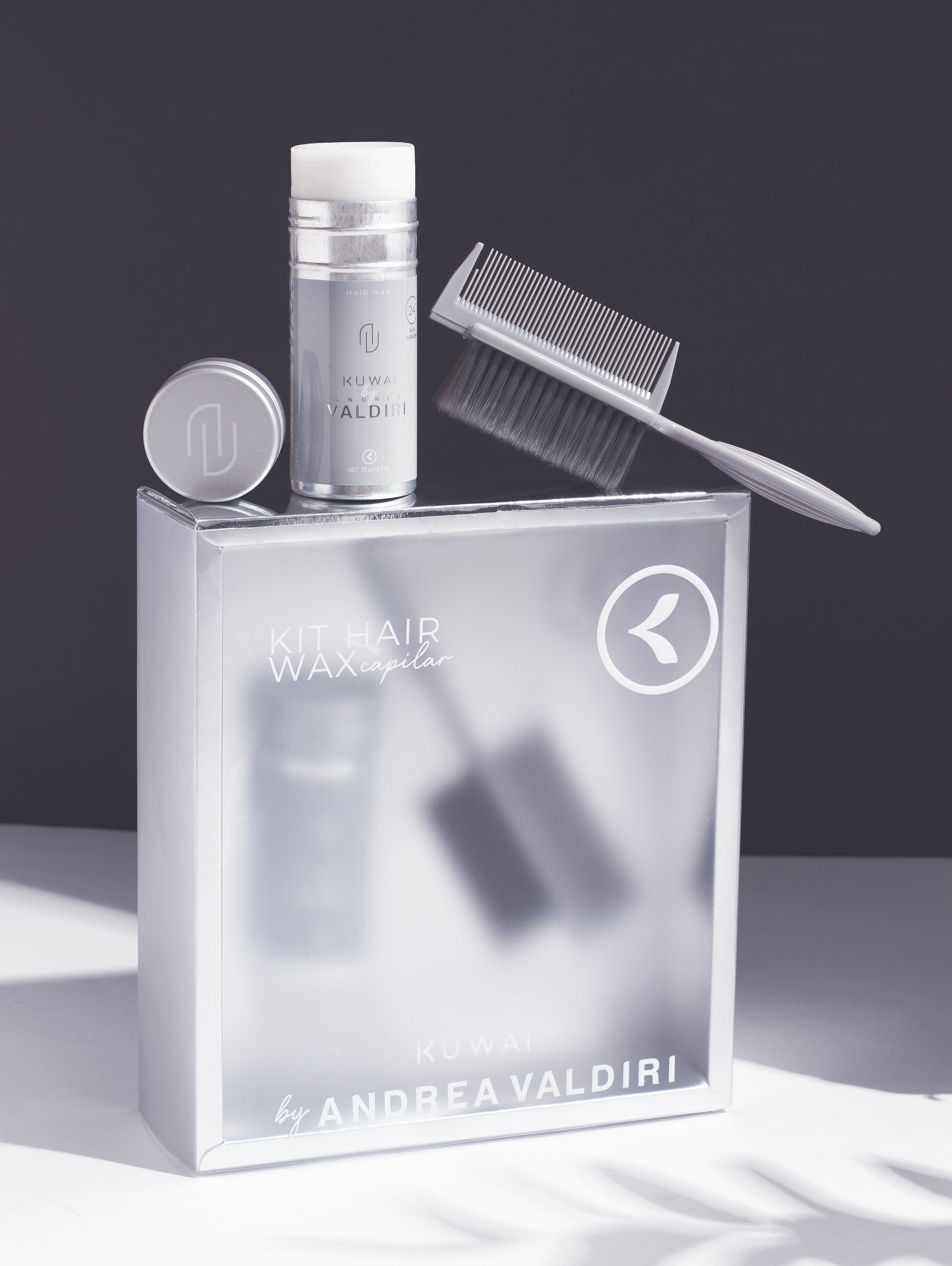Estuche De Cera Antifriz Kuwai By ANDREA VALDIRI  + Cepillo Pulidor