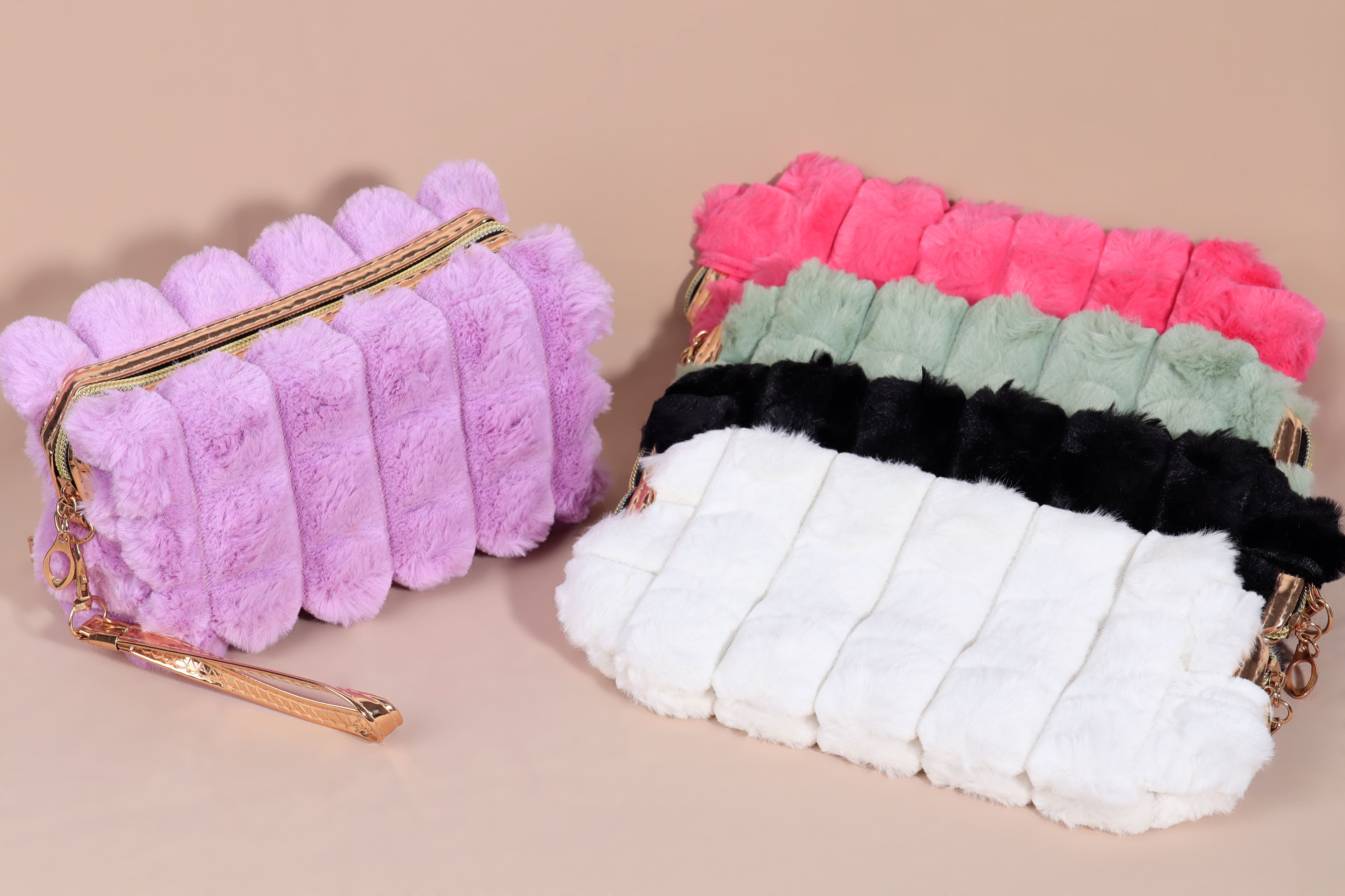 Cosmetiquera Tipo Peluche